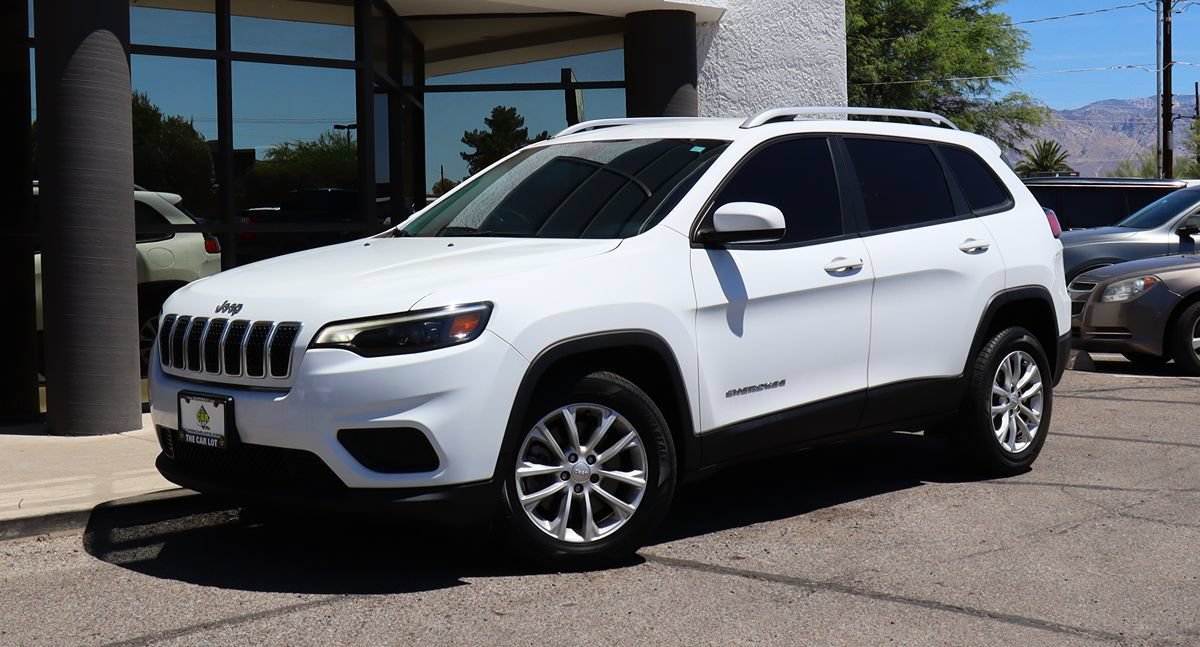 Used 2020 Jeep Cherokee Latitude FWD image 2