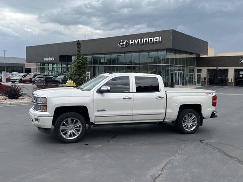 Used 2014 Chevrolet Silverado 1500 High Country w/ High Country Premium Package AWD/4WD image 1