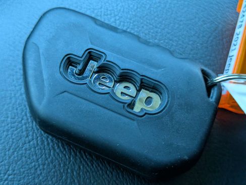 Used 2021 Jeep Wrangler Unlimited Sahara w/ Safety Group AWD/4WD image 19