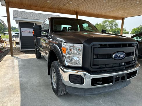 Used 2012 Ford F250 XL w/ PWR Equipment Group image 18