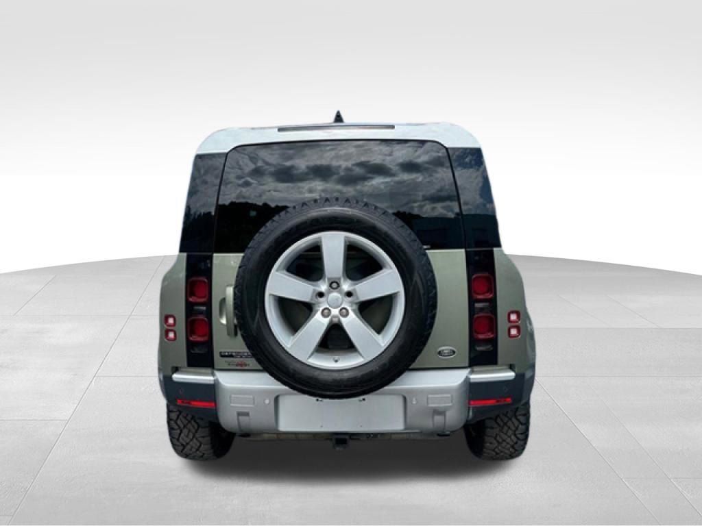 Used 2021 Land Rover Defender 90 First Edition AWD/4WD image 5