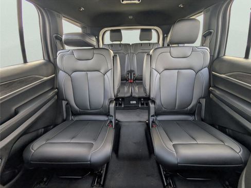 New 2026 Jeep Grand Cherokee L Limited image 13