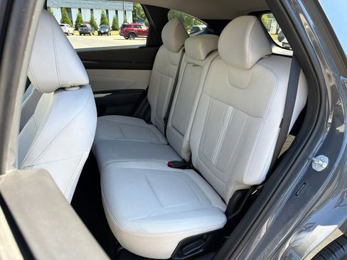 Used 2025 Hyundai Tucson SEL AWD/4WD image 21