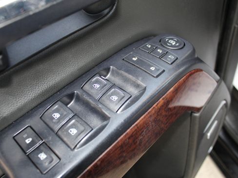 Used 2015 GMC Sierra 2500 SLT w/ Duramax Plus Package image 23