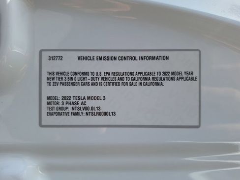 Used 2022 Tesla Model 3 image 20