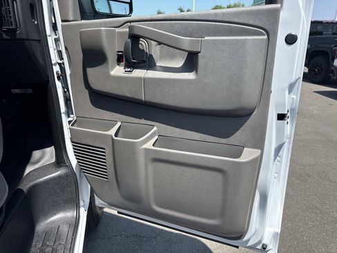Used 2023 Chevrolet Express 2500 w/ Driver Convenience Package RWD image 30