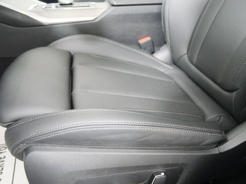 Certified 2025 BMW 430i w/ Premium Package RWD image 9