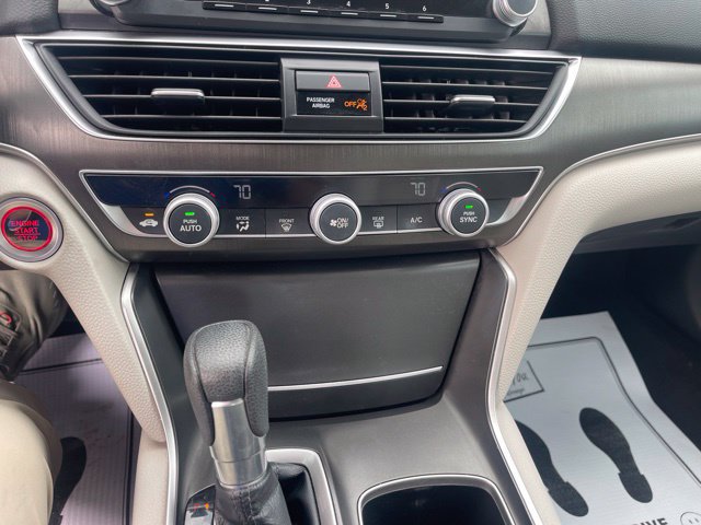 Used 2018 Honda Accord LX image 17