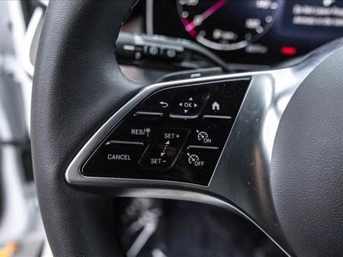 Certified 2025 Mercedes-Benz GLC 300 4MATIC image 14