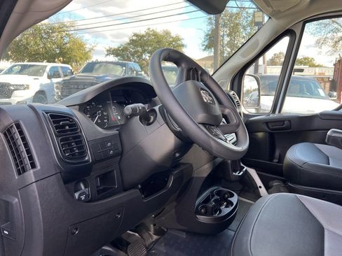 Used 2025 RAM ProMaster 3500 image 13