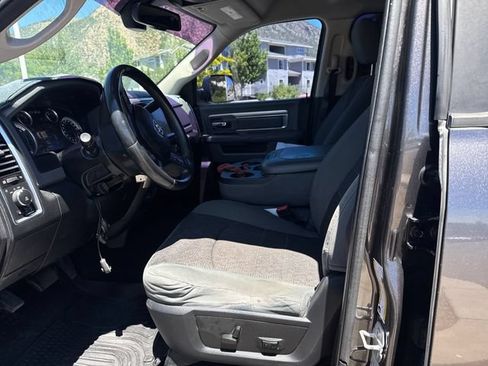 Used 2015 RAM 2500 SLT w/ Luxury Group AWD/4WD image 9