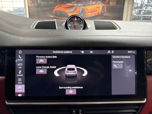 Used 2020 Porsche Cayenne image 85