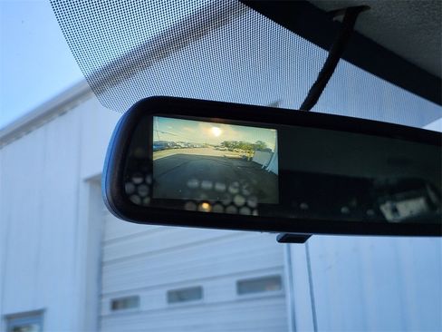 Used 2023 GMC Savana 2500 w/ Driver Convenience Package image 15