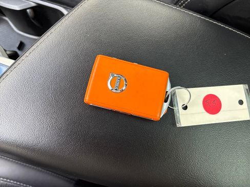 Certified 2022 Volvo XC60 B5 Inscription w/ Climate Package image 36