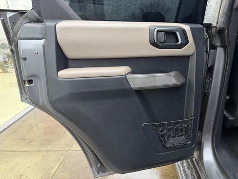 Used 2022 Ford Bronco Wildtrak image 28