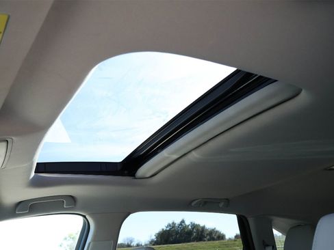 Used 2016 Acura MDX FWD w/ Technology Package image 29