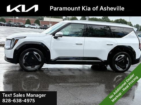 New 2026 Kia EV9 Land AWD/4WD image 3