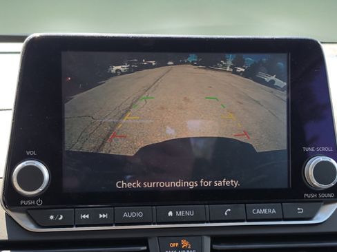 Certified 2025 Nissan Altima 2.5 S FWD image 34