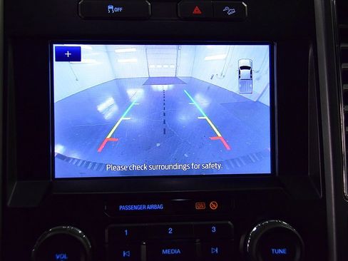 Used 2021 Ford F250 XLT w/ XLT Value Package image 24