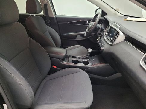 Used 2019 Kia Sorento L image 21