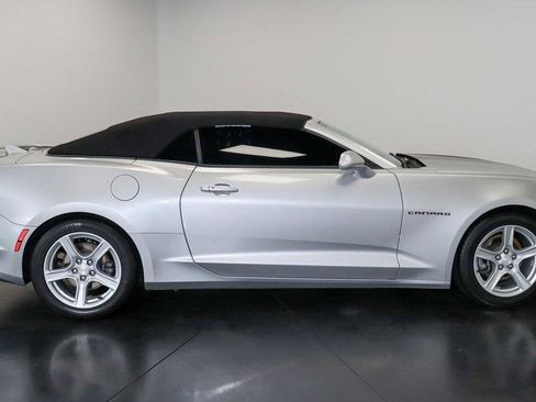 Used 2019 Chevrolet Camaro LT image 6