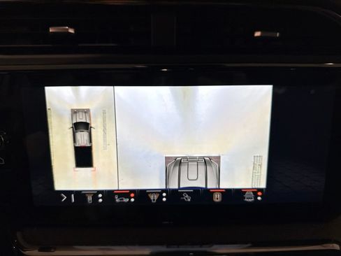 Used 2024 GMC Sierra 3500 AT4 w/ AT4 Premium Plus Package AWD/4WD image 41