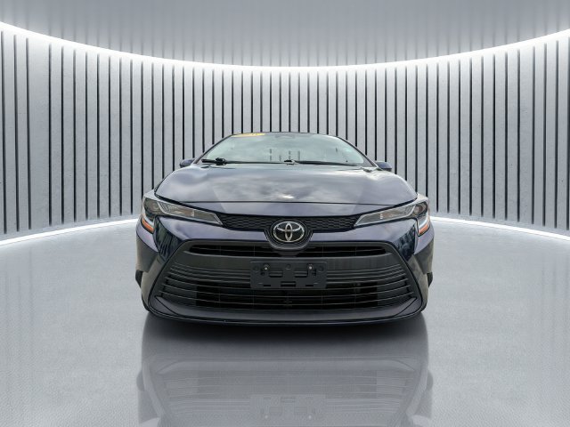 Used 2025 Toyota Corolla LE FWD image 9