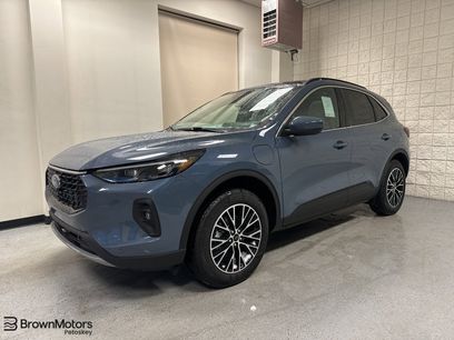 New 2026 Ford Escape Base w/ PHEV Premium Package