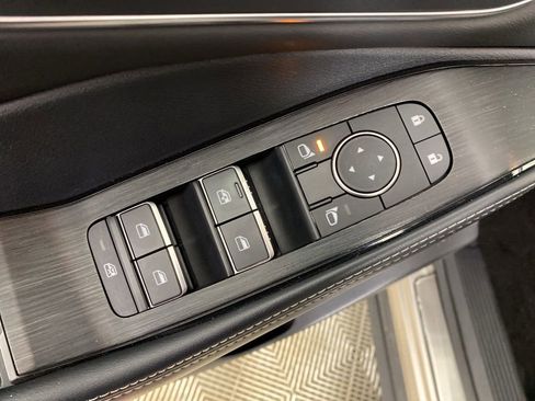 Used 2022 Nissan Rogue Platinum w/ Head-Up Display Package image 13