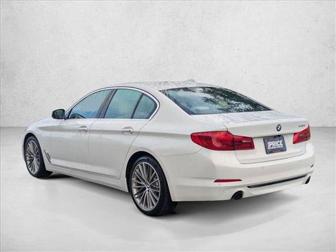 Used 2018 BMW 530i w/ Premium Package image 8