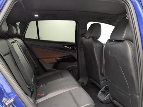 Used 2022 Volkswagen ID.4 Pro S w/ Gradient Package RWD image 18