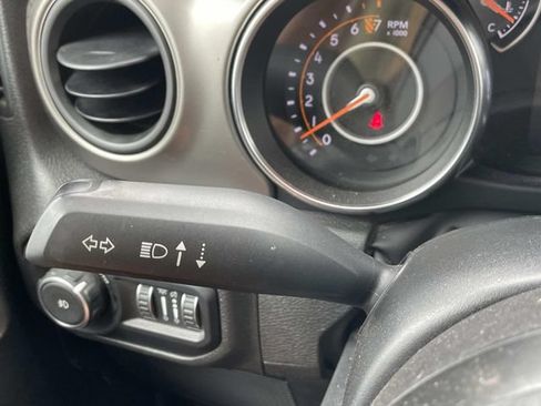 Used 2022 Jeep Wrangler Unlimited Sport AWD/4WD image 24