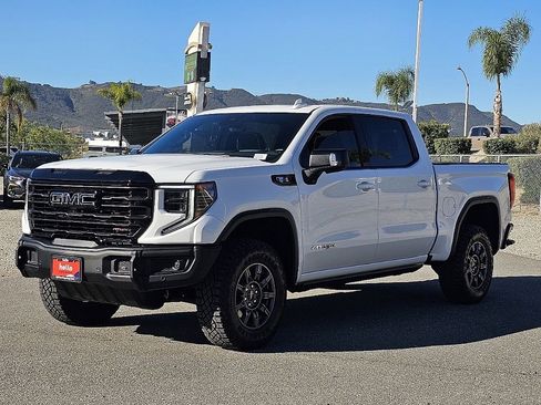 Used 2025 GMC Sierra 1500 AT4X image 6