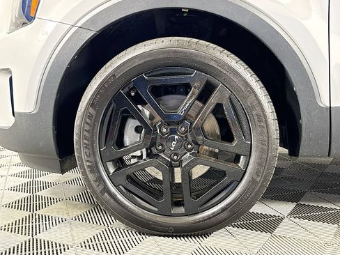 Used 2024 Kia Telluride SX Prestige X-Line AWD/4WD image 33