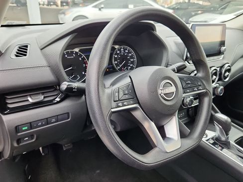 Used 2024 Nissan Sentra SV image 10