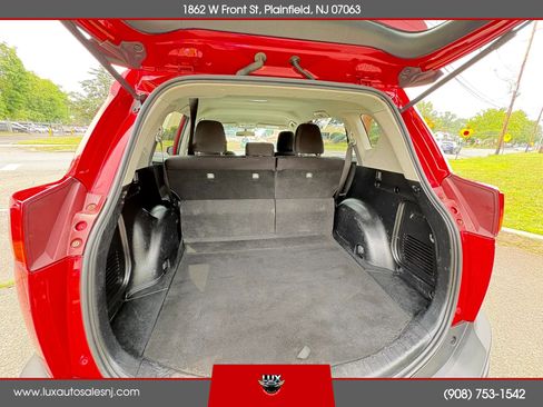 Used 2014 Toyota RAV4 LE AWD/4WD image 20