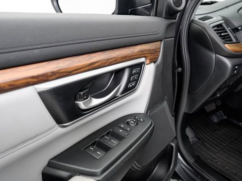 Used 2018 Honda CR-V EX-L image 9