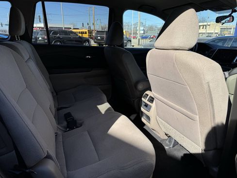 Used 2016 Honda Pilot EX image 30