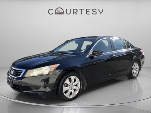 Used 2010 Honda Accord EX-L image 1