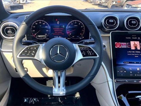 Used 2025 Mercedes-Benz C 300 C 300 image 4
