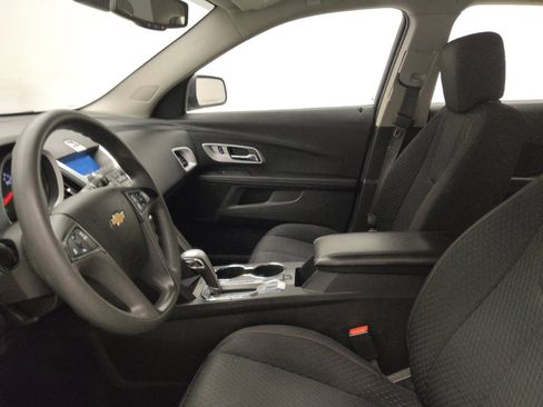 Used 2015 Chevrolet Equinox LS image 17