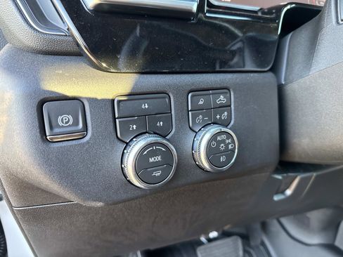 New 2026 GMC Sierra 2500 SLE w/ SLE Value Package; image 36