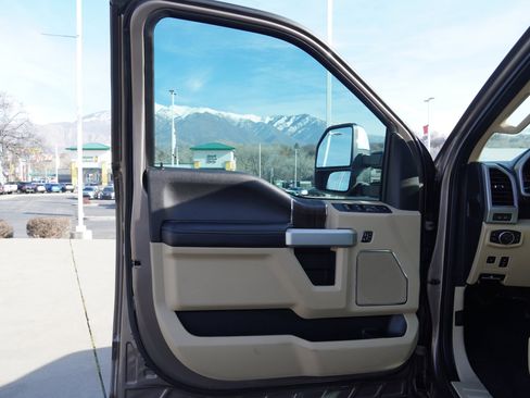 Used 2020 Ford F250 Lariat w/ Lariat Ultimate Package image 20