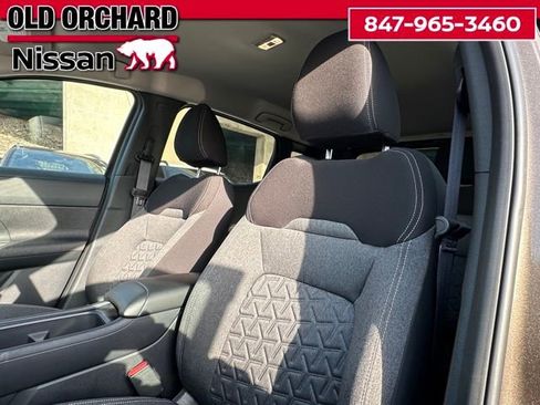Used 2025 Nissan Kicks SV w/ Interior Electronics Package FWD image 11