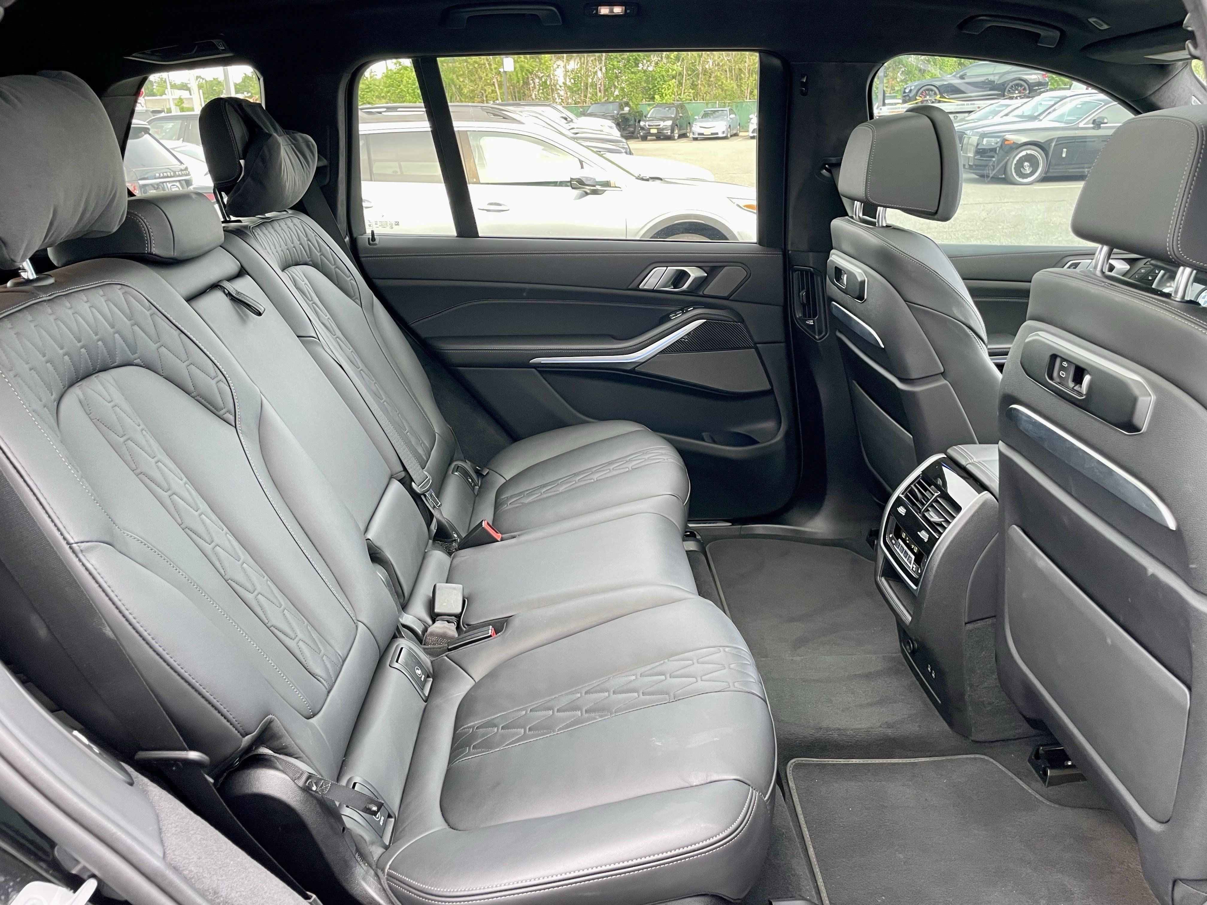 Used 2024 BMW X7 M60i w/ Executive Package AWD/4WD image 31