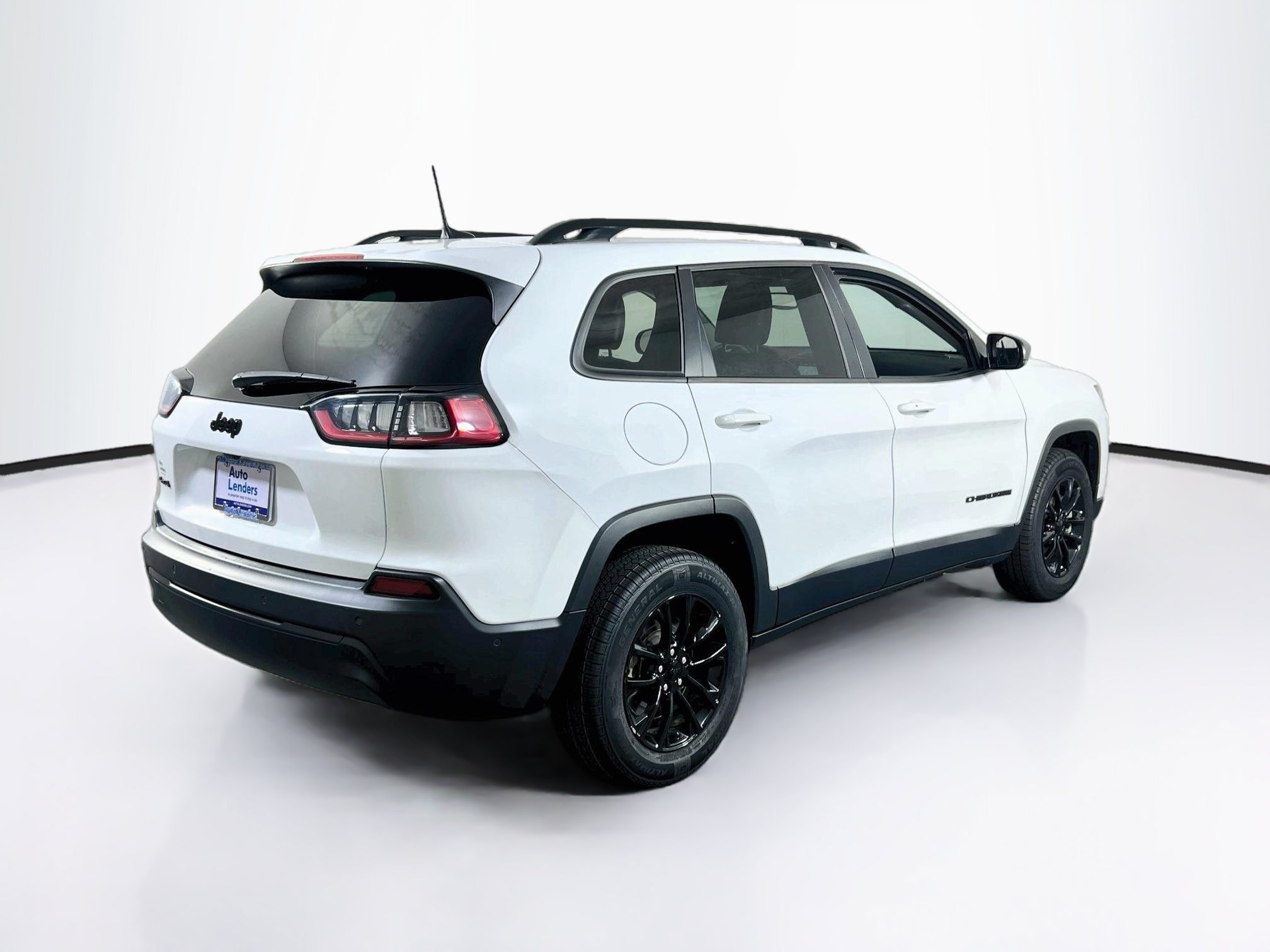 Used 2023 Jeep Cherokee Altitude Lux w/ Lux Elite Package AWD/4WD image 5