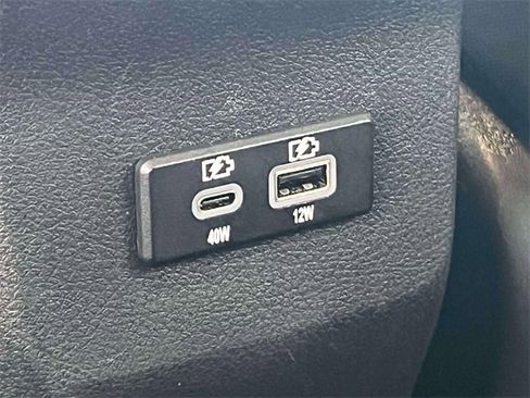 Used 2025 Nissan Kicks SV w/ Interior Electronics Package image 15