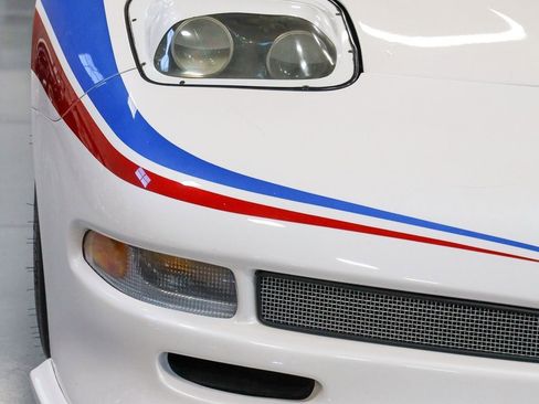 Used 2002 Chevrolet Corvette Z06 w/ Memory Pkg RWD image 8