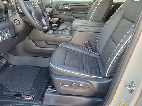 New 2026 GMC Sierra 1500 AT4X AWD/4WD image 10