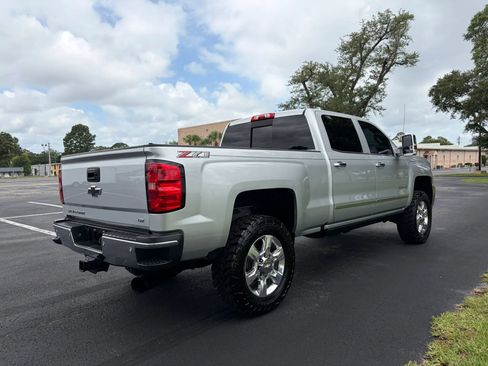 Used 2018 Chevrolet Silverado 2500 LTZ w/ Duramax Plus Package AWD/4WD image 6